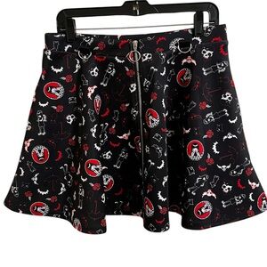 Emily the Strange Hot Topic Black Goth Flare Skater Mini Skirt Front Zip Large